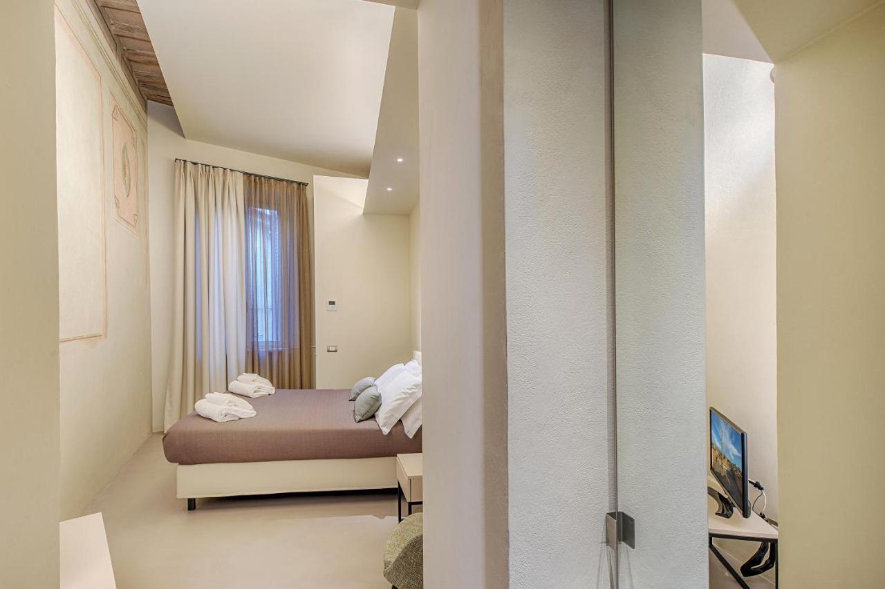 Bed and Breakfast Residenza D'Epoca Le Aquile Siena Exterior foto