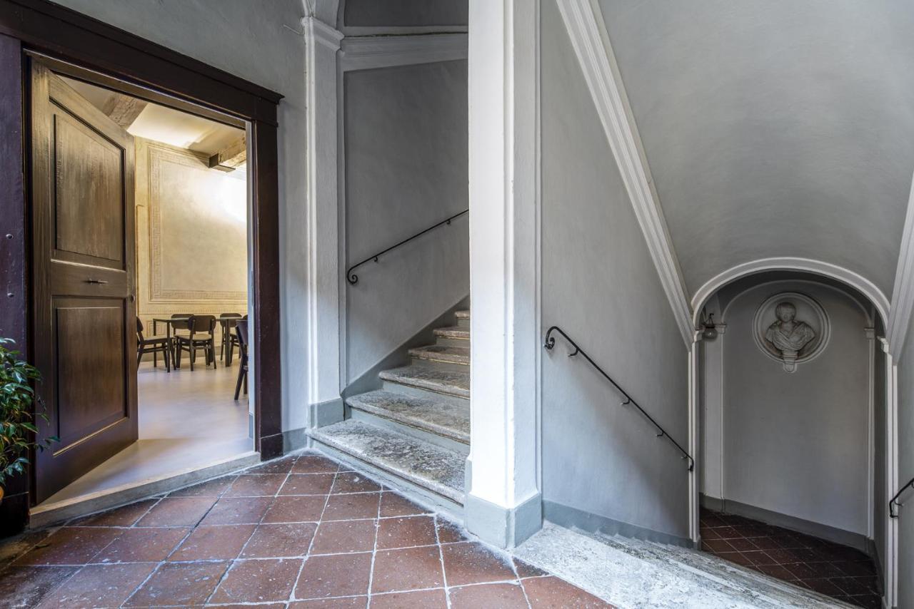 Bed and Breakfast Residenza D'Epoca Le Aquile Siena Exterior foto